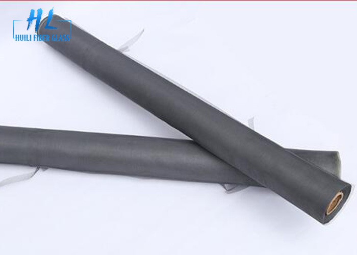 Rede de mosquito revestida da fibra de vidro do PVC da cor do preto 17*14 para impedir insetos