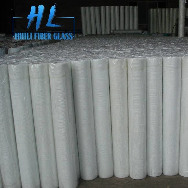 malha resistente Rolls da fibra de vidro do alcaloide da tela dos produtos da fibra de vidro de 5x5mm 80GSM 60GSM para o mosaico